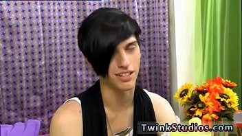 Preview 1 of Cam2cam Girls - Free streaming hottest men having gay sex Taylor Lee and Jae Landen