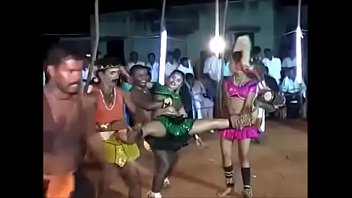 Preview 4 of Dp Teeb5 - Karakattam Kuravan Kurathi very hot midnight dance part17