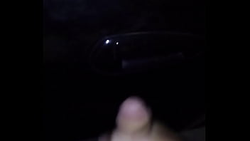 Preview 3 of Marrocian Pussy - Gozada no carro do ot&aacute_rio