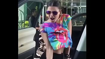 Preview 3 of Red Masturbation Chick - Andrea Rincon bailando sexy