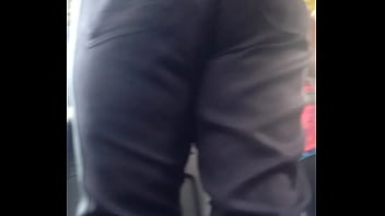 Preview 4 of Indo Sex Movie - Balan&ccedil_ando a bunda no bus&atilde_o