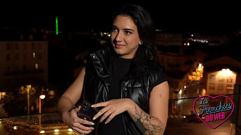 Preview 2 of Seachpg Delhi - Lena Coxx,  brunette coquine qui aime le hard