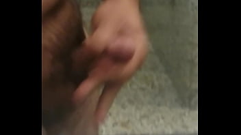 Preview 2 of Babe Girl Femdom - Punheta no trampo