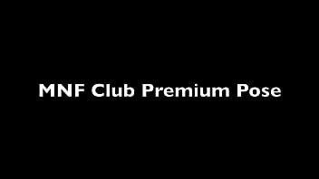 Preview 1 of Vietnam Webwebcam - MNF Club Premium Pose: Split Poundage