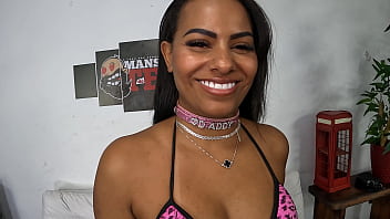 Preview 1 of Xxx Hd C G Desi Video - Mulata carioca levando ferro s&oacute_ no rabo - Vivi Marques