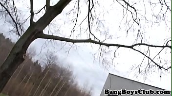 Preview 2 of Julie Cach Bbw - Amateur euro barebacked outdoors in park