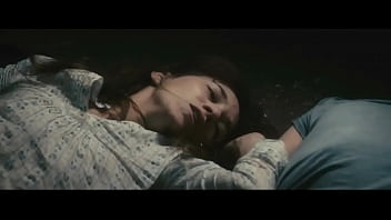Preview 3 of Videos Porrn Gratis - Charlotte Gainsbourg Giving Handjob in Antichrist