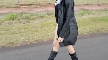 Preview 1 of Gs Blonde - masturbating on the road