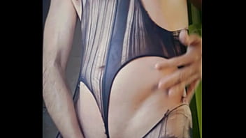 Preview 3 of Anal Ready - En la ducha con pantimedias