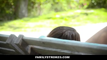 Preview 1 of Dmg Xxx Video - FamilyStrokes - Stepsis (Izzy Bell) accidentally Fucks Stepbro