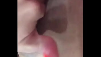 Preview 4 of Brazzes Pron - Amiga puta me manda video masturbandose