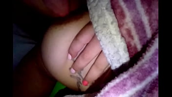 Preview 2 of Moms Viedo - se lame la teta