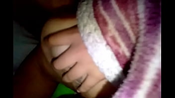 Preview 3 of Moms Viedo - se lame la teta