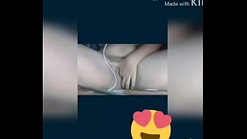 Preview 3 of Wuigudiyt - Big boob Telugu aunty Skype call part-2