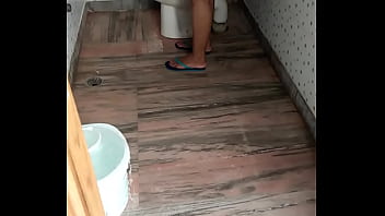 Preview 2 of 60536 Perfect Bubble Booty - VID20170830085250
