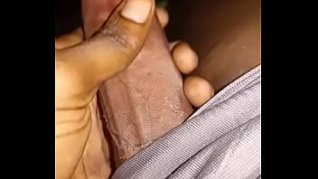 Preview 3 of Sixteen Sex Tube - Angolano carente exibe o p&ecirc_nis preto