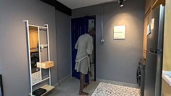Preview 1 of Katrina Kaif Hot Xxx Bf - 100%anal Massagista sofre dando o cu pro negr&atilde_o bem dotado (completo no Red)
