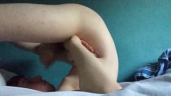 Preview 3 of Virgin Teen Porn Xvideos - cumming on own face
