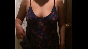 Preview 1 of Sstin Robe - IMG 0120.MOV
