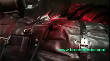 Preview 1 of Quick Tight Pussy Fuck - sleepsack   venus2000 Mestre Brenno Furrier