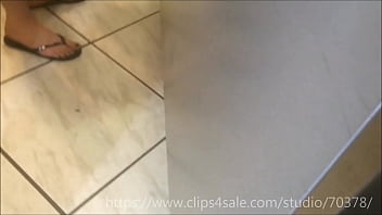 Preview 3 of Xxx Pakistan Aiktar Lubna Khan - Flip and flops