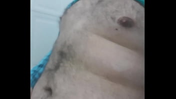 Preview 4 of Mature Anal With Stud - Gordinho branco,  cheio de tes&atilde_o no banheiro