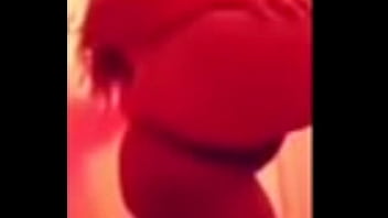 Preview 4 of Youthful Skynnie - Twerk tease