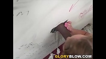 Preview 3 of Xxxx Amity Video - Mariah Gives Blowjob To A BBC For Money