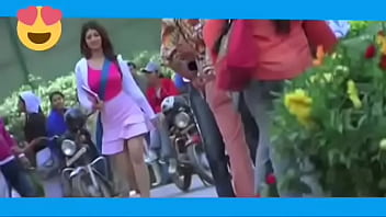 Preview 1 of Horse Bbw Hd - Ayesha Takia boobs bouncing