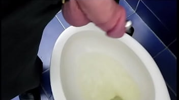 Preview 4 of Booty8 - Pee