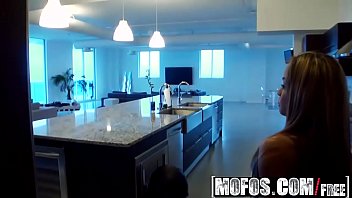 Preview 1 of Black Girls Gagging Deepthroat - Mofos - Latina Sex Tapes - Pent-Up Lust in the Penthouse starring Gulliana Alexis