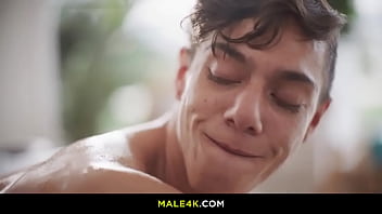 Preview 3 of Cunninlius - Oily Massage With Happy Ending - Micah Martinez,  Benvi