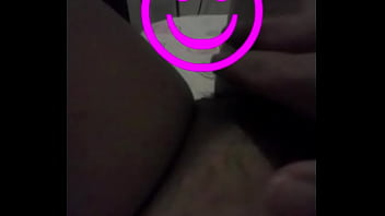 Preview 1 of Jenaveve Jolie Fbi - Anciana pajeando Wakala!