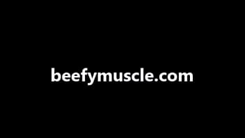 Preview 1 of Grills Friend - Wild Thai bodybuilder can&#039_t be beefier