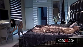 Preview 1 of Missionary Sex Vedios - Sexy babe Alyssa Bounty swaps her anal plug with boyfriend&#039_s cock