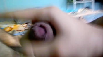 Preview 2 of Group Eating Cum - VID 20170820 014315