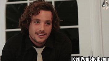 Preview 1 of Vedios Rape - Gorgeous babe Leila Severine getting fucked massive hard dick