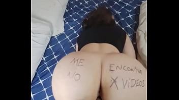 Preview 3 of Hairy Pussy Oil Massage And Fuck - Fui fodida sem d&oacute_ de 4 igual a uma cadelinha. Apanhei muito enquanto meu macho me dava ordens.