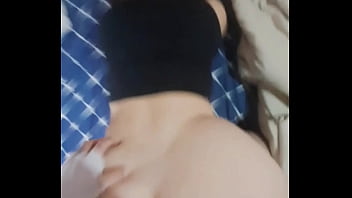 Preview 4 of Hairy Pussy Oil Massage And Fuck - Fui fodida sem d&oacute_ de 4 igual a uma cadelinha. Apanhei muito enquanto meu macho me dava ordens.