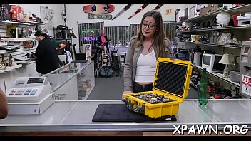 Preview 1 of Dshi Sex Small Ghall - Sex in shop with skank