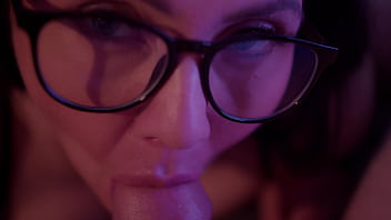 Preview 3 of American Whitexxx - Naughty wife sucks dick her male&#039_s.