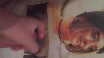 Preview 3 of Movie Pawg - Maisie Williams Cum Tribute 2