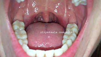 Preview 4 of Alina Phone4 - Mouth Fetish - Jessikas Mouth Video 2