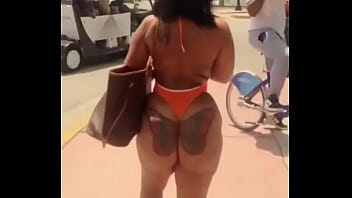 Preview 3 of Ido Brother - Booty Shaking