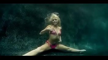Preview 1 of Maria Blowjob Is Always Moist - Lovely and wonderful sex under water