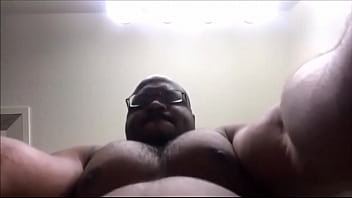 Preview 4 of Txx Mocie - Huge muscle bear dancing 4U