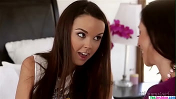 Preview 3 of Suunny Xxx Sxy Video - The Break Up mommysgirl  Dillion Harper,  Ariella Ferrera