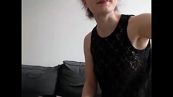 Preview 4 of Hentai Tetonas - Modelo ,   atriz ,  otaku  e gamer francesa CleoDeschamps tomando banho  pelada
