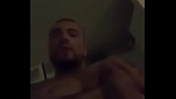 Preview 4 of Seduce Of Step Brother - Gu&egrave_ peque&ntilde_o esce il cazzo in live di instagram