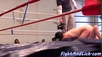 Preview 3 of Japan Xvideo Sexy - Lesbian babe licks pussy in a boxing ring
